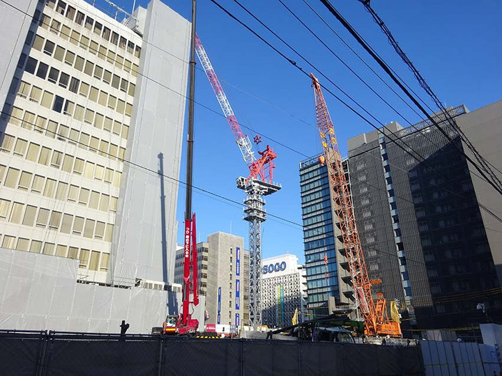 20011801